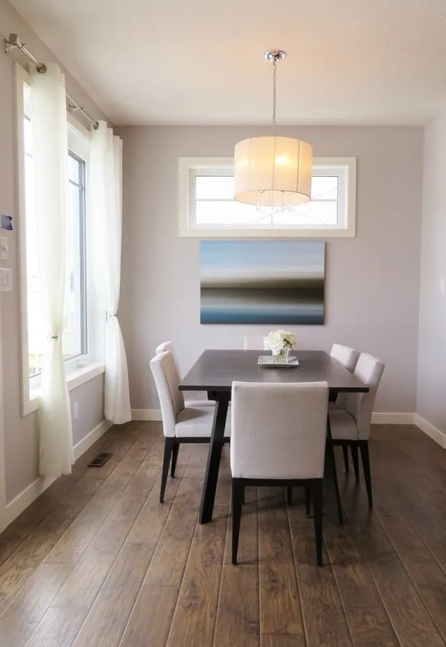 How to Clean Skirting Boards &#8211; An Easy to Follow Guide